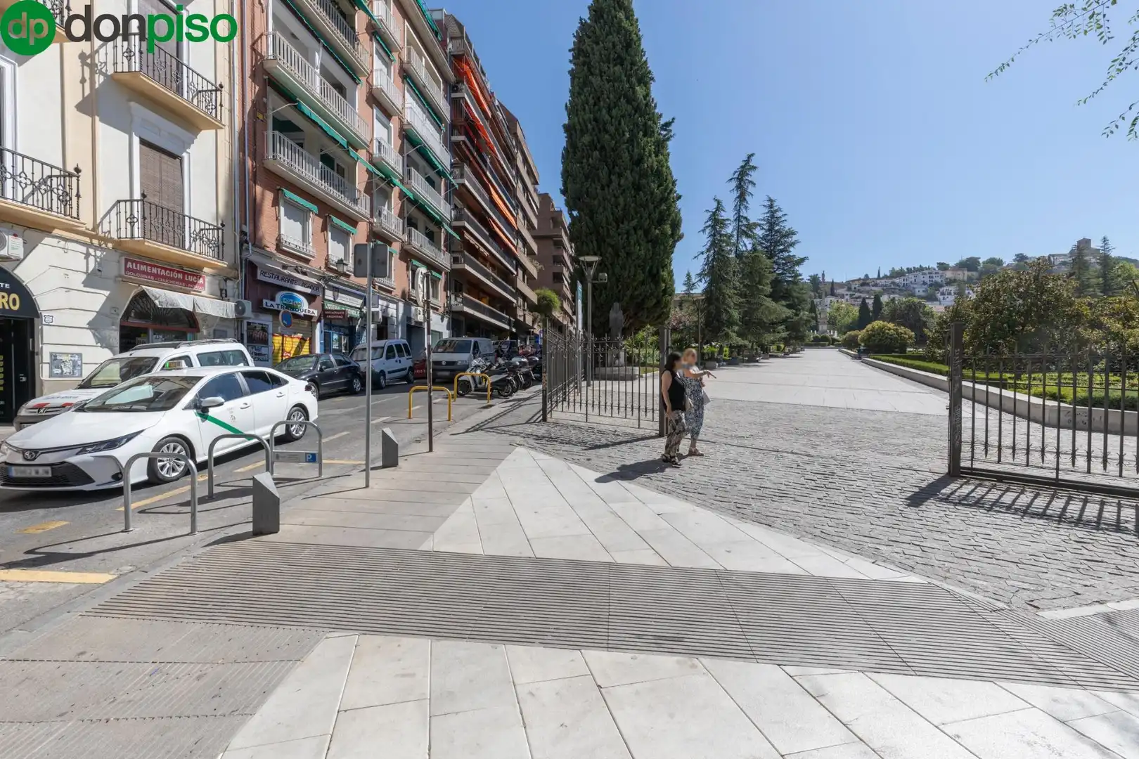 Exterior view of Apartments for sale in Granada  with Air Conditioner, Heating and Private garden