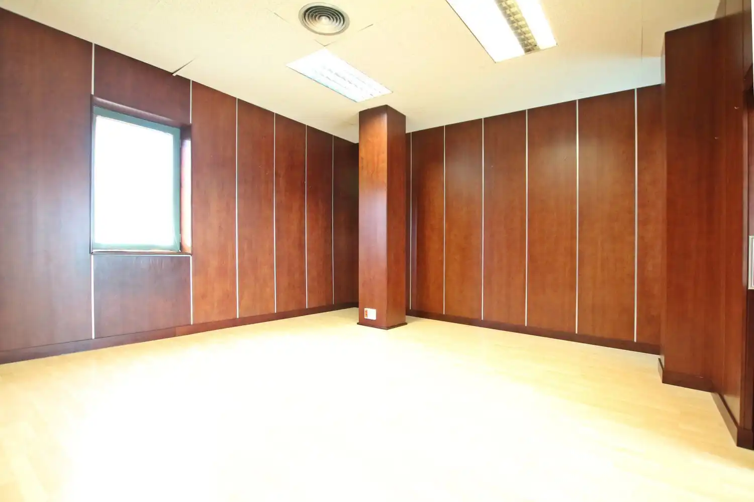 Office for rent in Madrid  with Heating