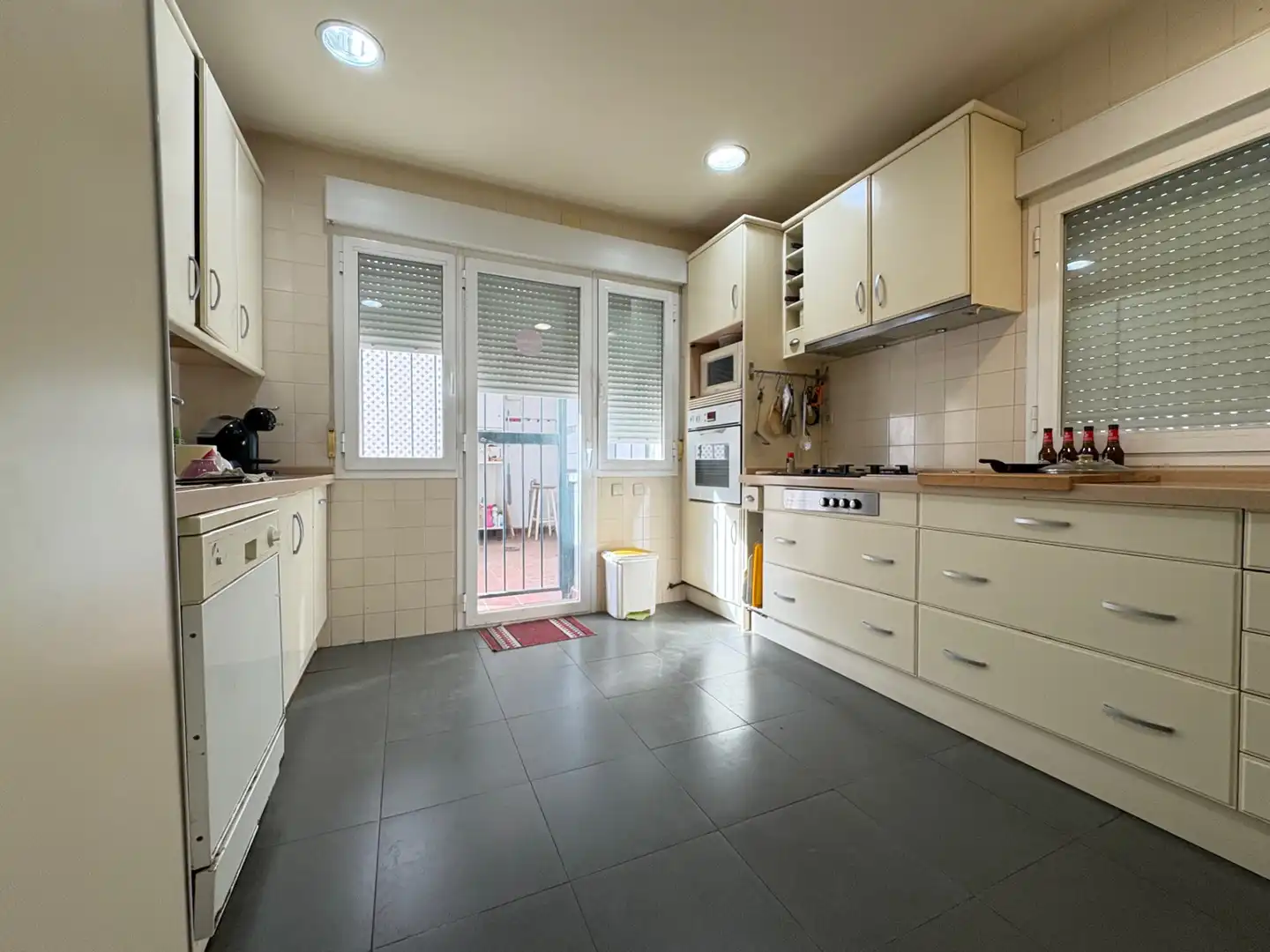 Küche von Wohnung zum Verkauf in Badajoz mit Klimaanlage, Heizung und Terrasse