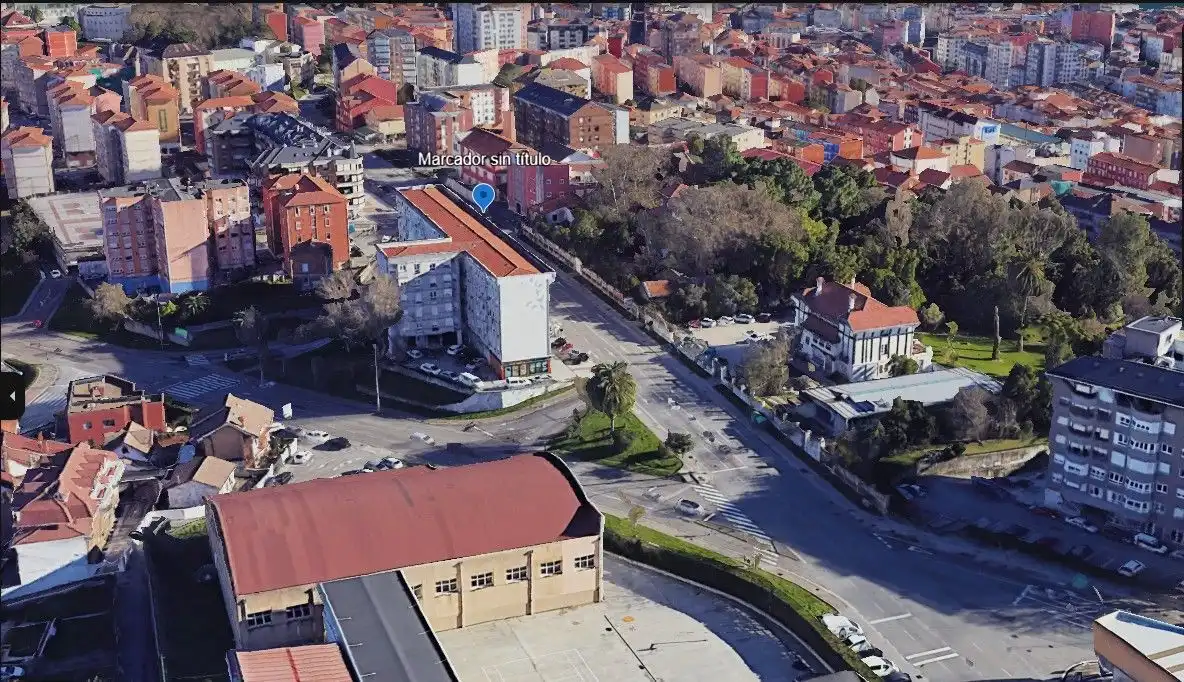Vista exterior de Piso en venta en Santander