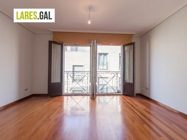 Flat with lift for sale in Antonio Soage Jalda