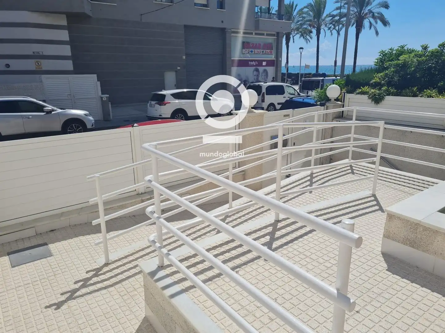 Vista exterior de Piso en venta en Calafell con Terraza, Trastero y Piscina