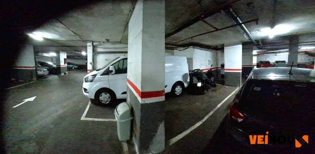 Garaje en Venta en Carrer de la Mineria en La Marina del Port