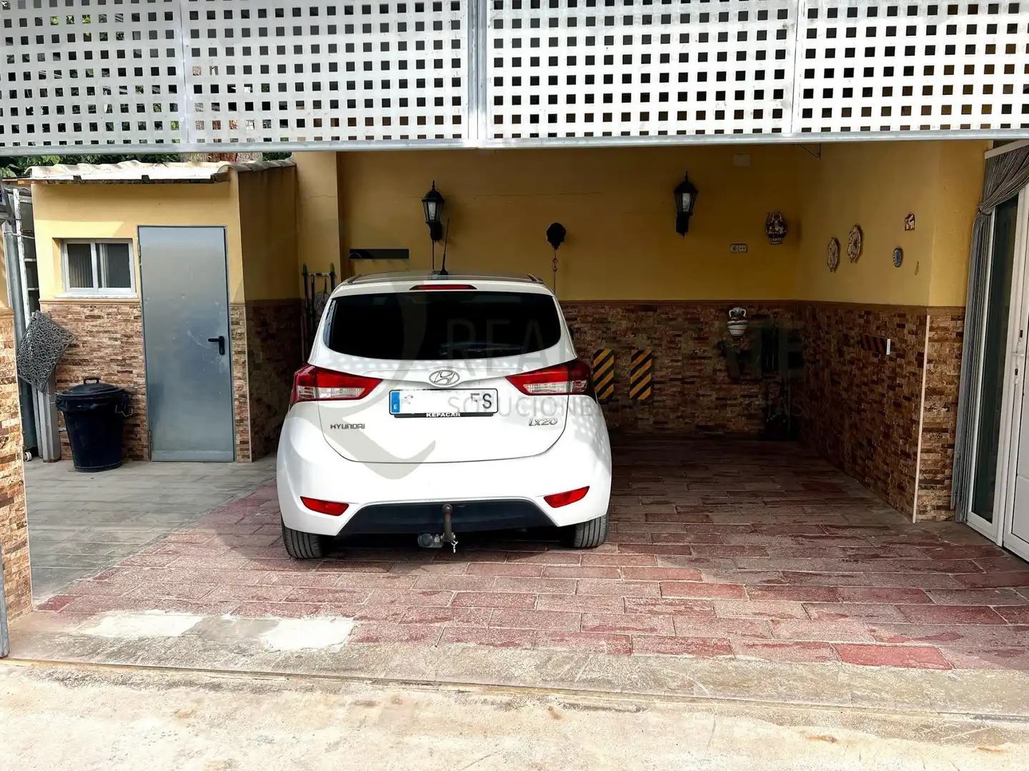 Parking of Houses for sale in Villena  with Heating, Private garden and Terrace