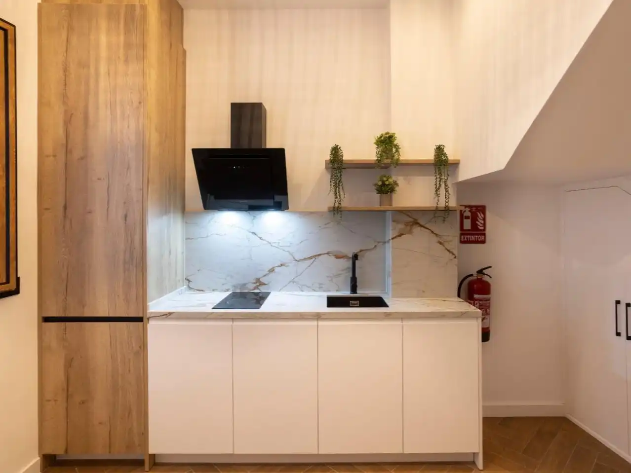 Küche von Maisonette zum Verkauf in  Sevilla Capital mit Klimaanlage und Terrasse