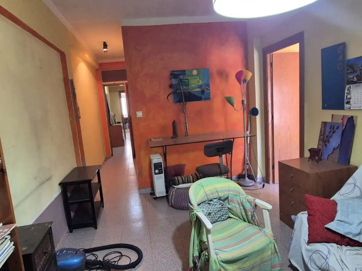 Wohnzimmer von Wohnung zum Verkauf in Almería mit Balkon