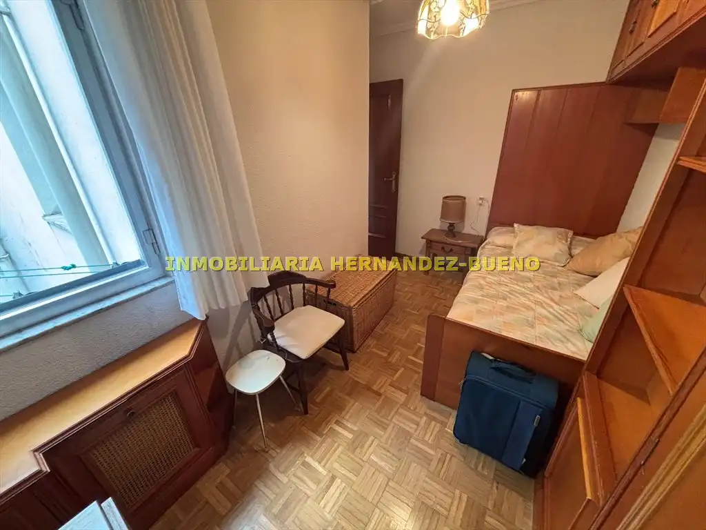 Bedroom of Flat for sale in Salamanca  with Heating and Balcony