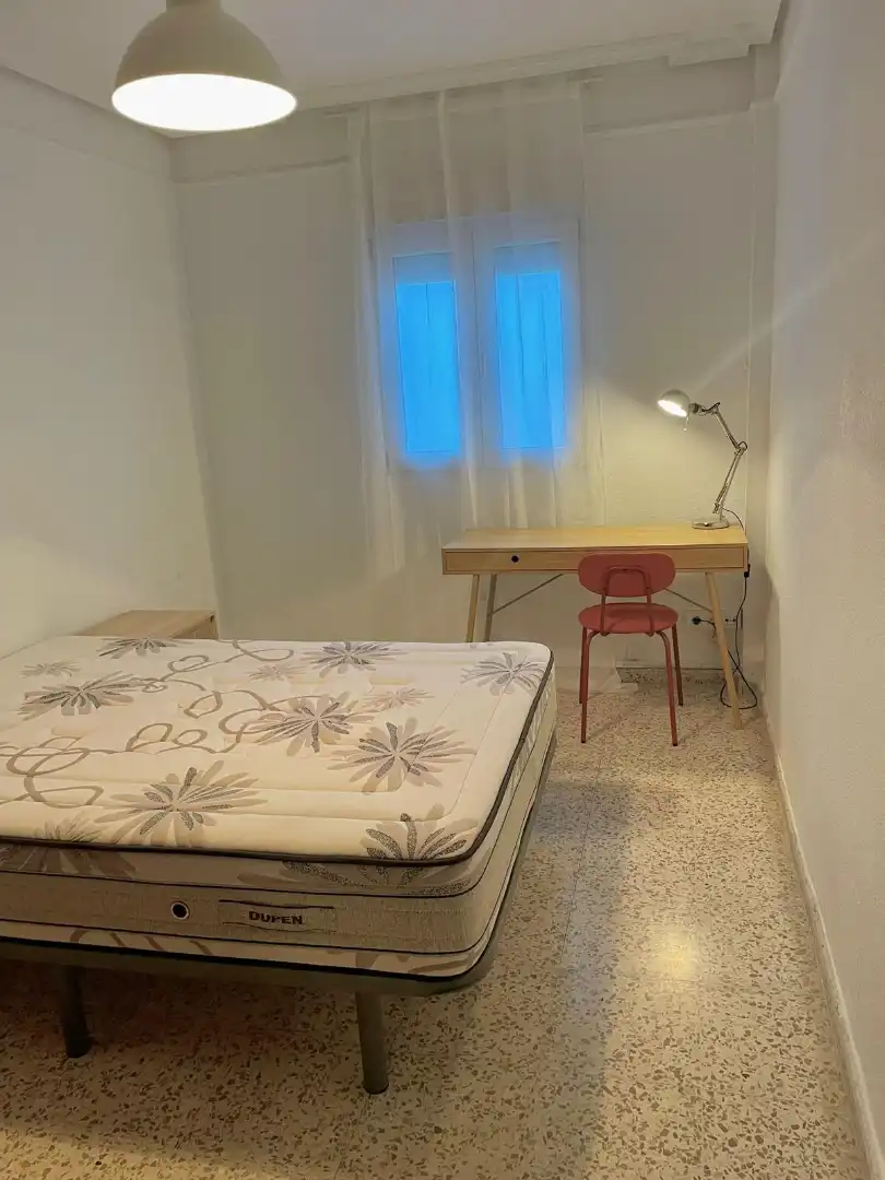 Habitación de Piso para compartir en Mérida con Amueblado
