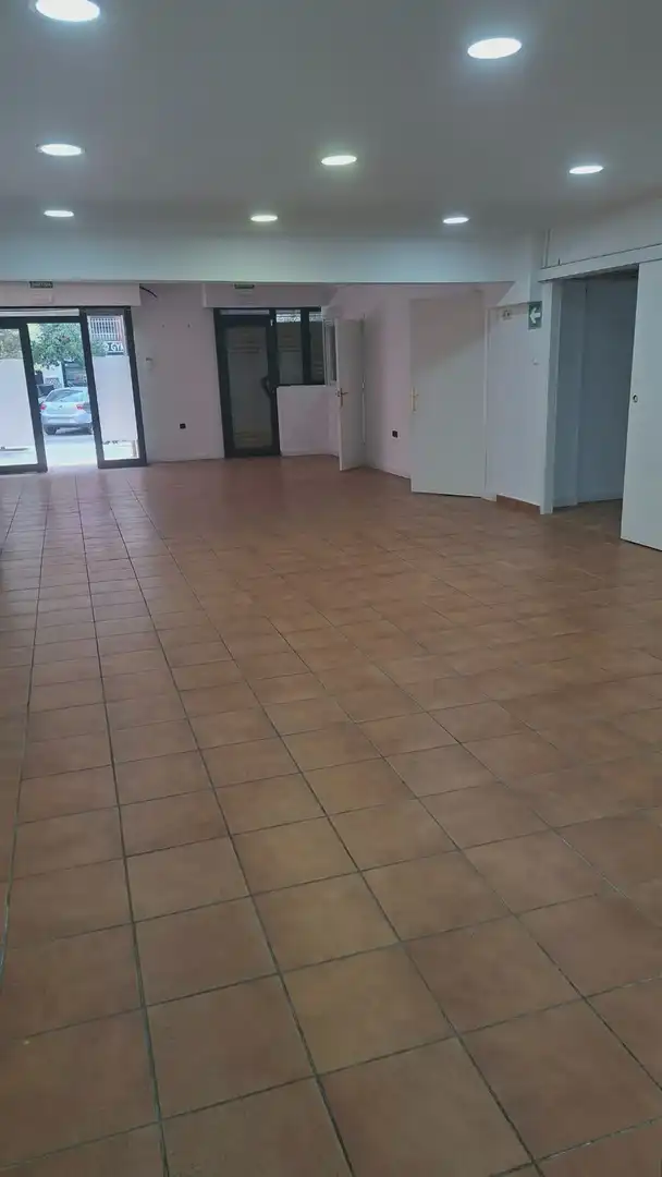 Gewerbefläche zur Miete in Castell - Poble Vell, imagen 12