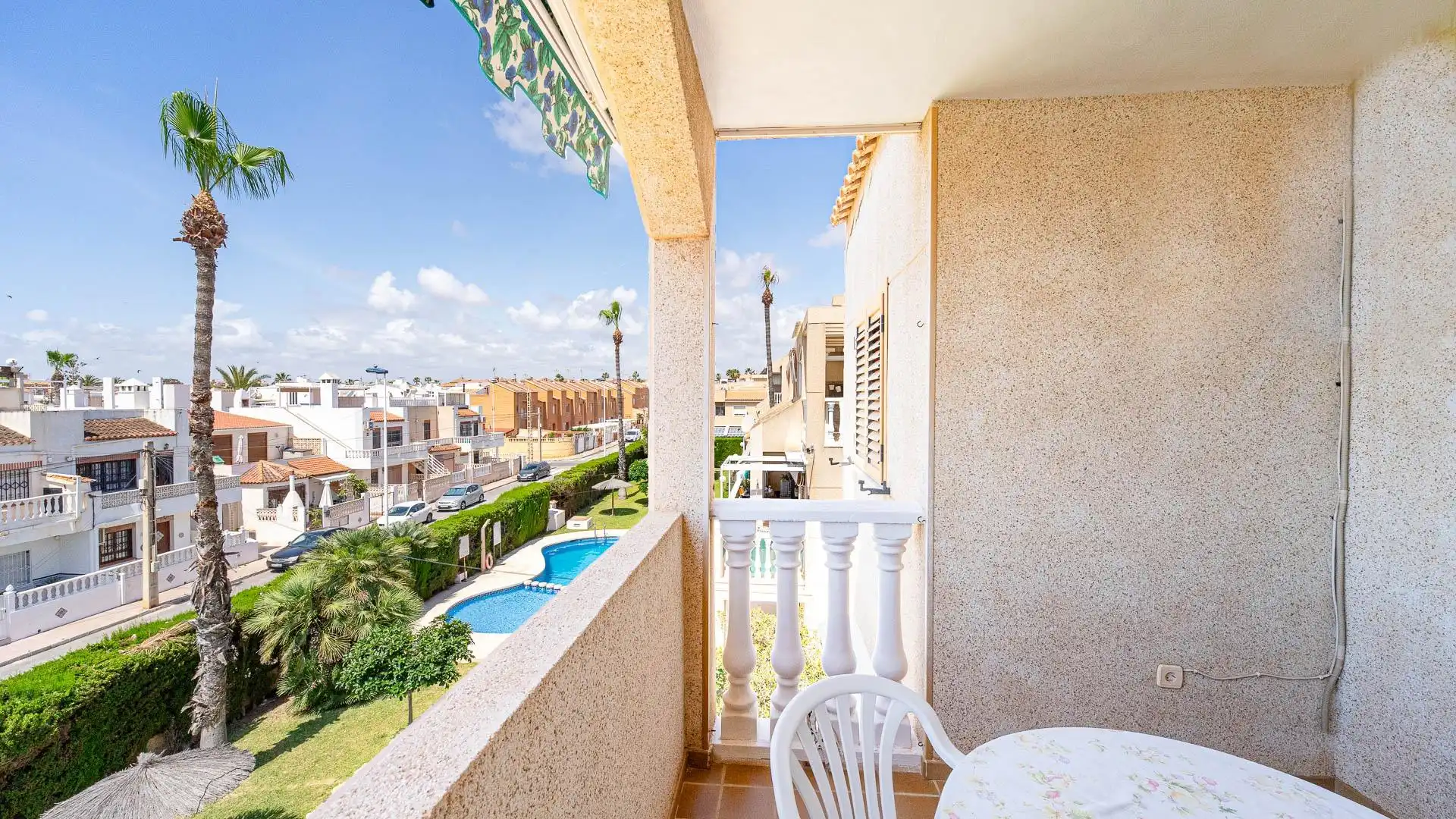 Terrasse von Wohnungen zum Verkauf in Torrevieja mit Terrasse und Gemeinschaftspool