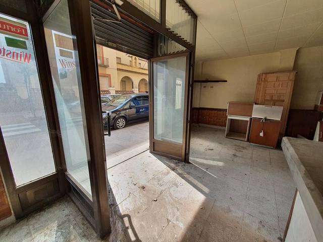 Local comercial en Venta en Plaza Illes Columbretes