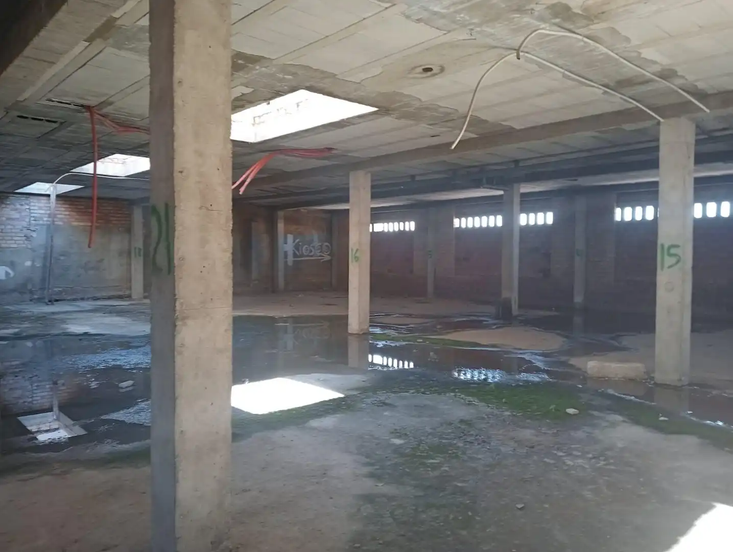 Local comercial en venda a Guillena pueblo, imagen 4