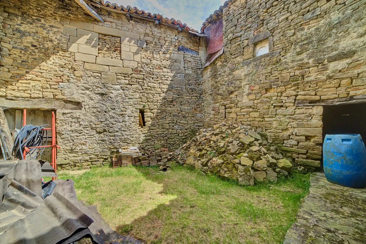 Garden of Houses for sale in Izagaondoa