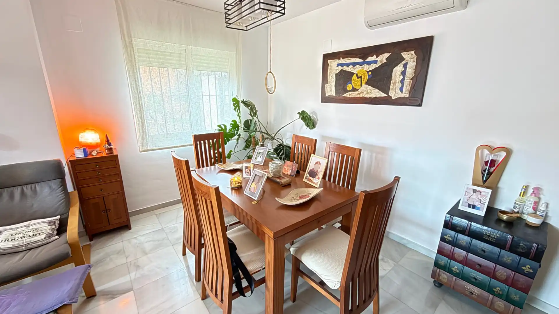 Comedor de Piso en venta en Vélez-Málaga con Aire acondicionado, Terraza y Amueblado