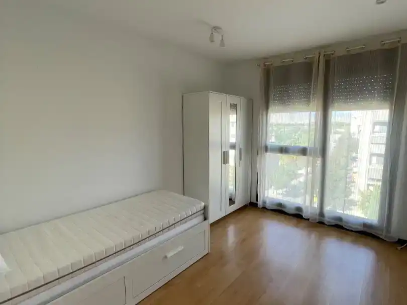 Habitación de Piso en venta en Los Olivos