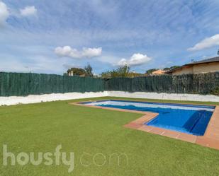 Swimming pool of House or chalet for sale in Sils  with Private garden, Terrace and Swimming Pool