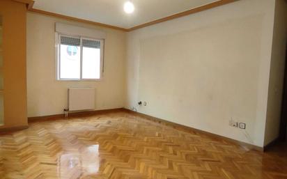 Bedroom of Flat for sale in Salamanca Capital