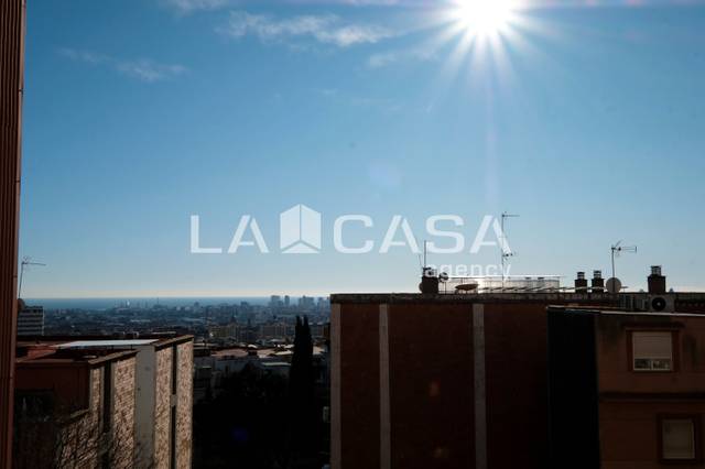 Piso en Venta en Les Roquetes