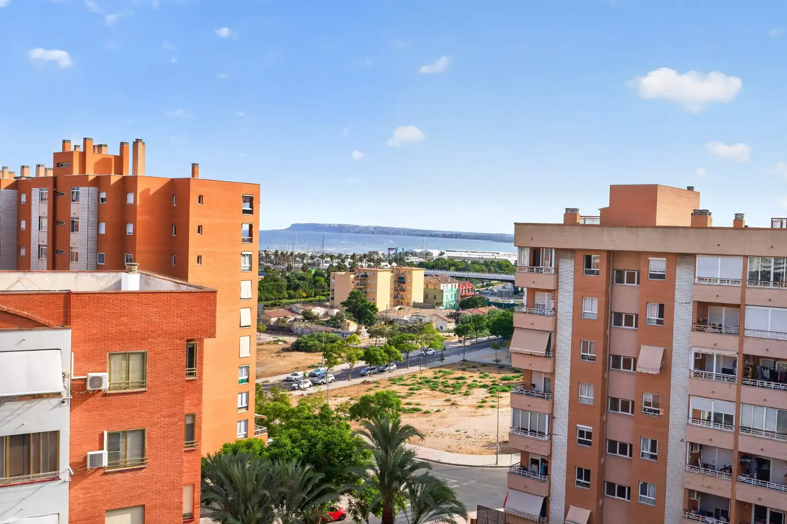 Dormitori de Àtic en venda en Alicante / Alacant amb Calefacció, Terrassa i Piscina comunitària