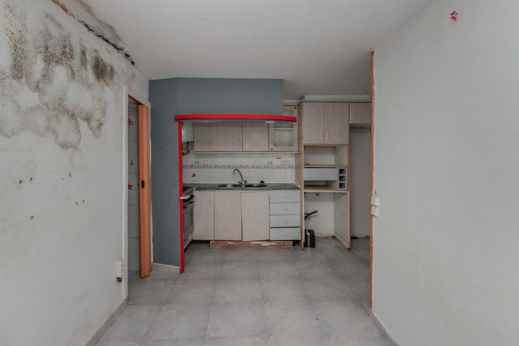 Kitchen of Flat for sale in Ripollet