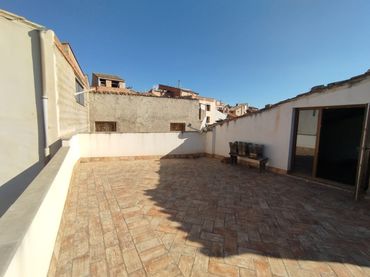 Casa con balcón en venta en Mazaleón