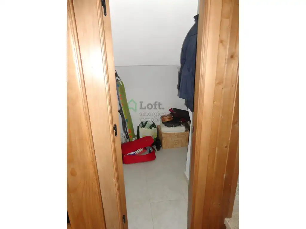 Houses for sale in Pinofranqueado  with Air Conditioner and Balcony