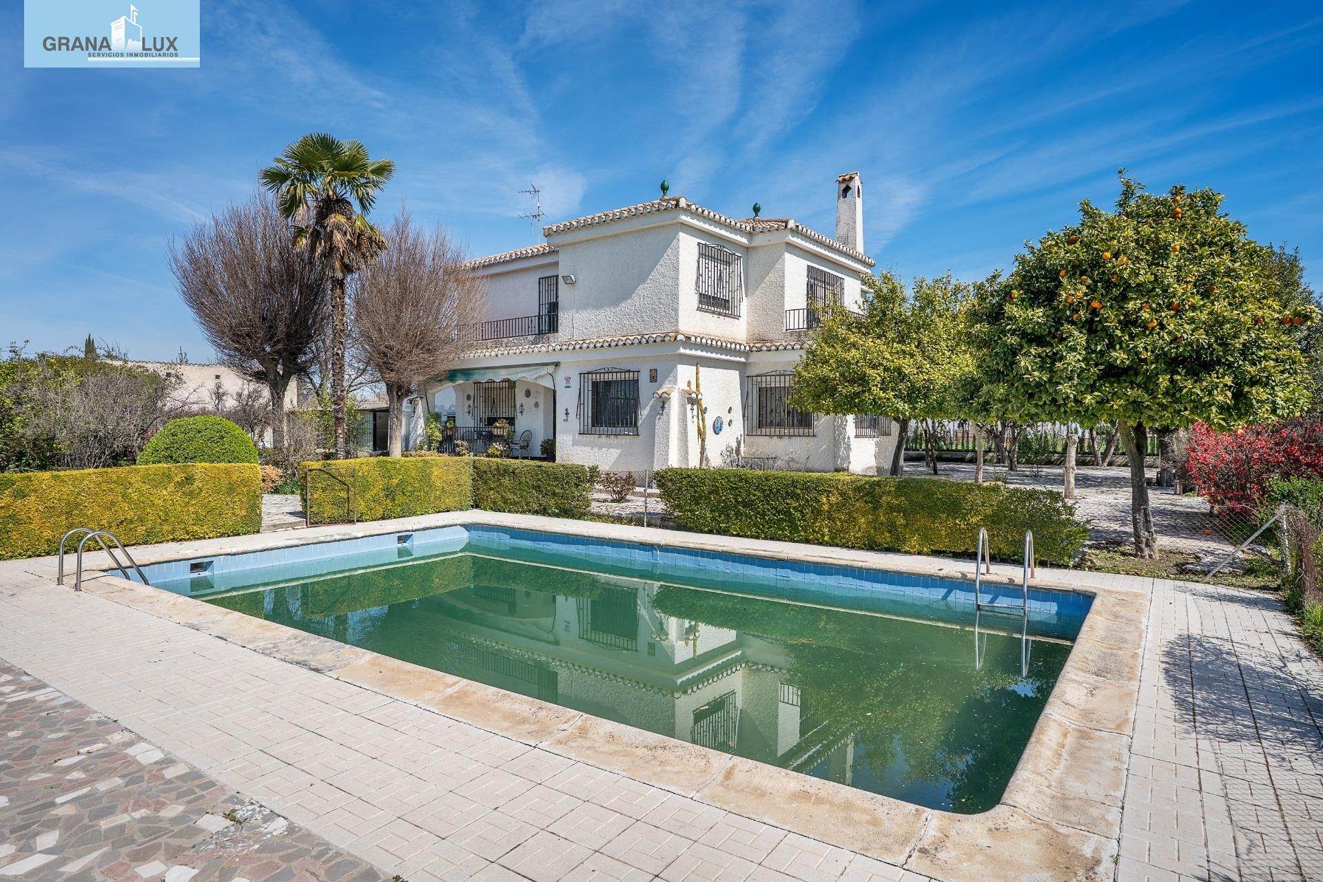 Swimming pool of Houses for sale in  Granada Capital  with Private garden, Terrace and Storage room