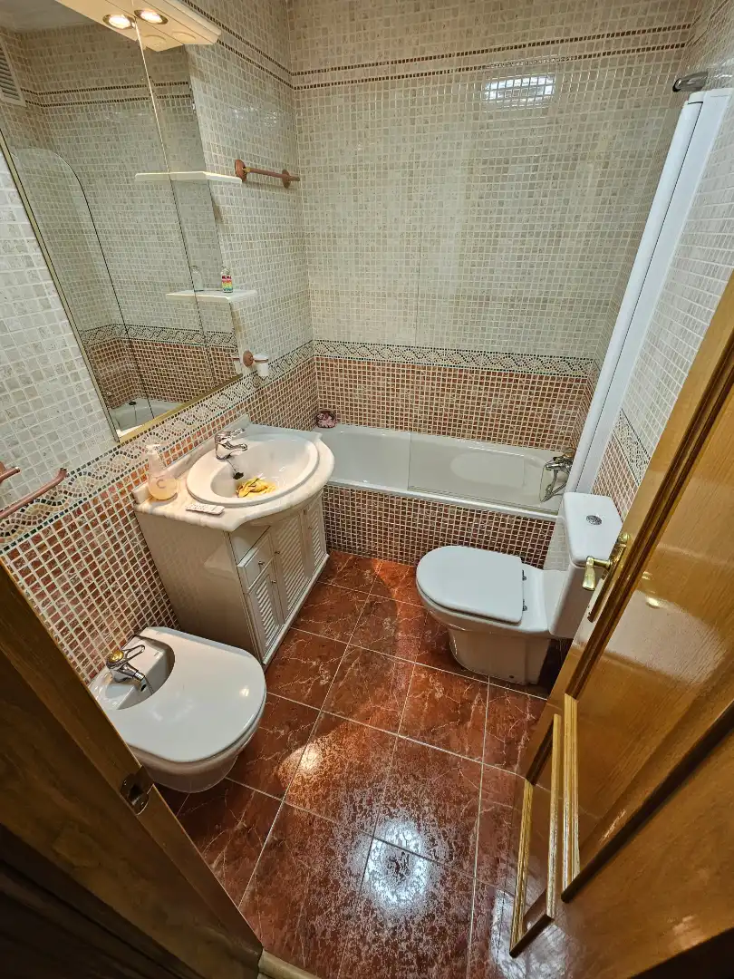 Baño de Casa o chalet en venta en Getafe con Aire acondicionado, Calefacción y Parquet