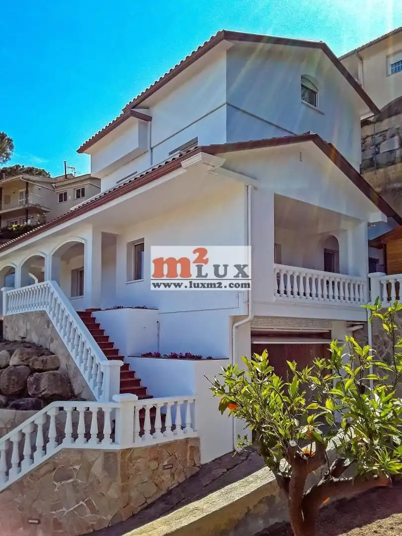 Houses for sale in Cabrils