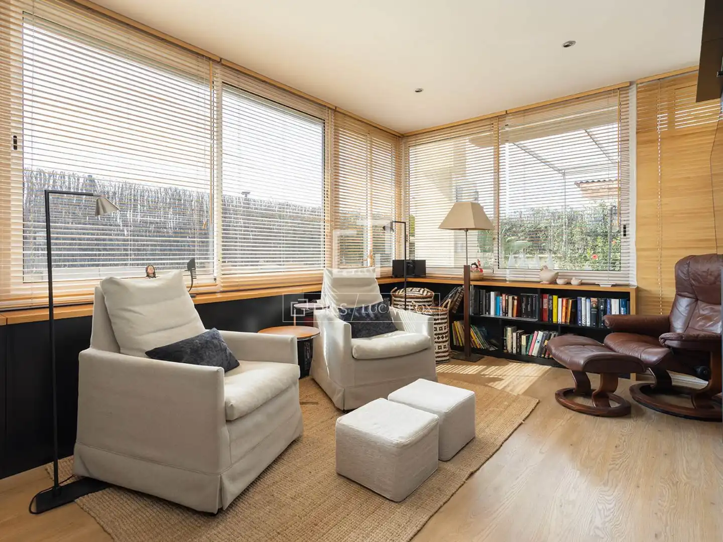 Sala d'estar de Àtic en venda en Barcelona amb Aire condicionat, Calefacció i Terrassa