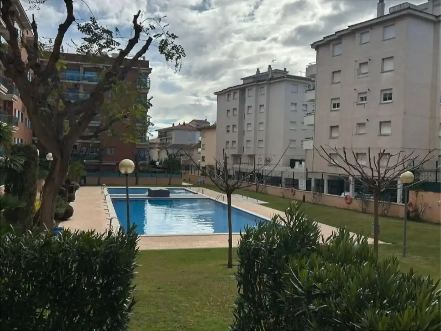 Piscina de Pis en venda en Calafell amb Aire condicionat i Piscina