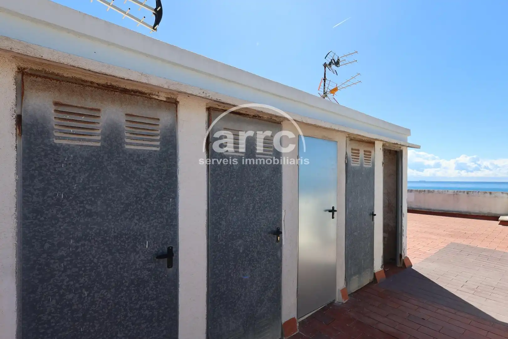 Vista exterior de Planta baixa en venda en Premià de Mar amb Traster