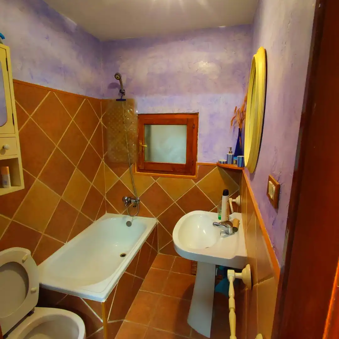 Baño de Finca rústica en venta en Colungo con Balcón