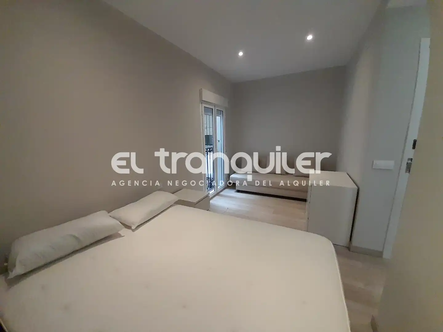 Estudio de alquiler en Calle Valverde, Universidad - Malasaña