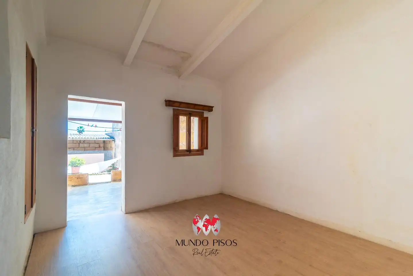 Haus oder Chalet zum Verkauf in Sant Joan mit Parkett, Terrasse und Abstellraum