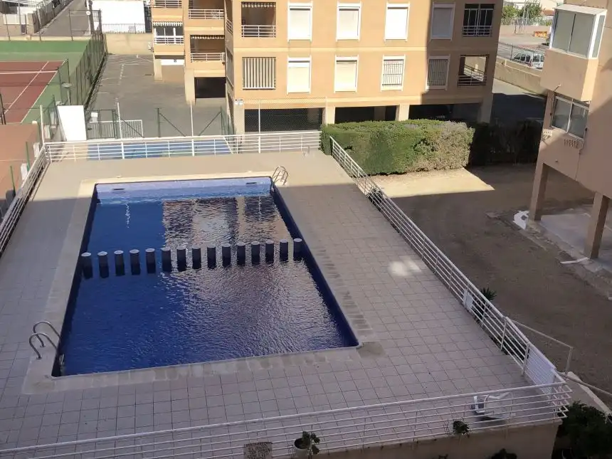 Schwimmbecken von Wohnungen zur Miete in Santa Pola mit Privatgarten, Terrasse und Möbliert
