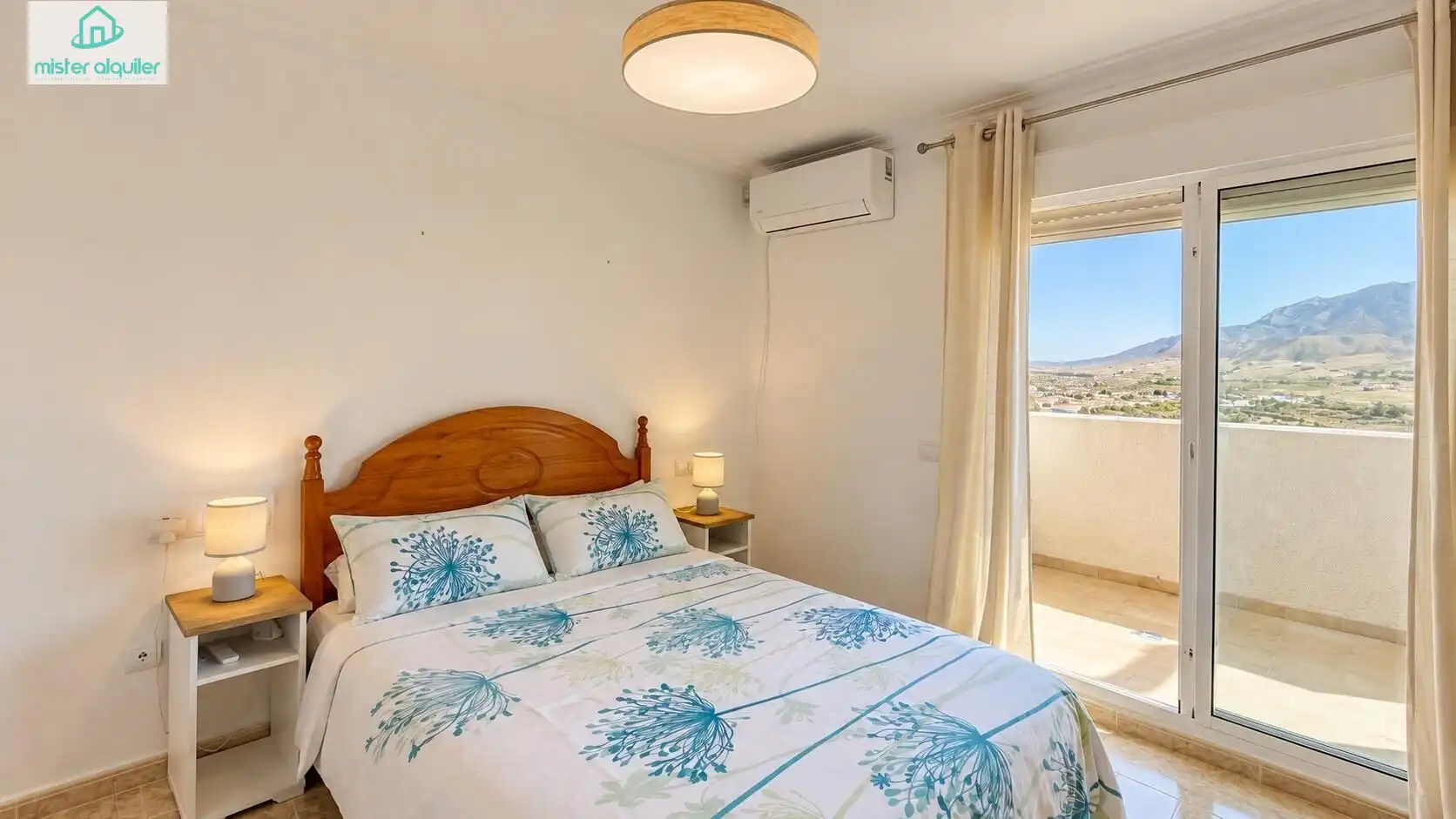Bedroom of Houses for rent in Busot  with Air Conditioner, Heating and Private garden