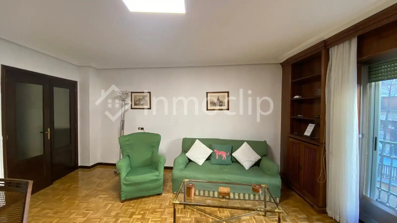 Sala d'estar de Pis en venda en Salamanca amb Calefacció i Traster