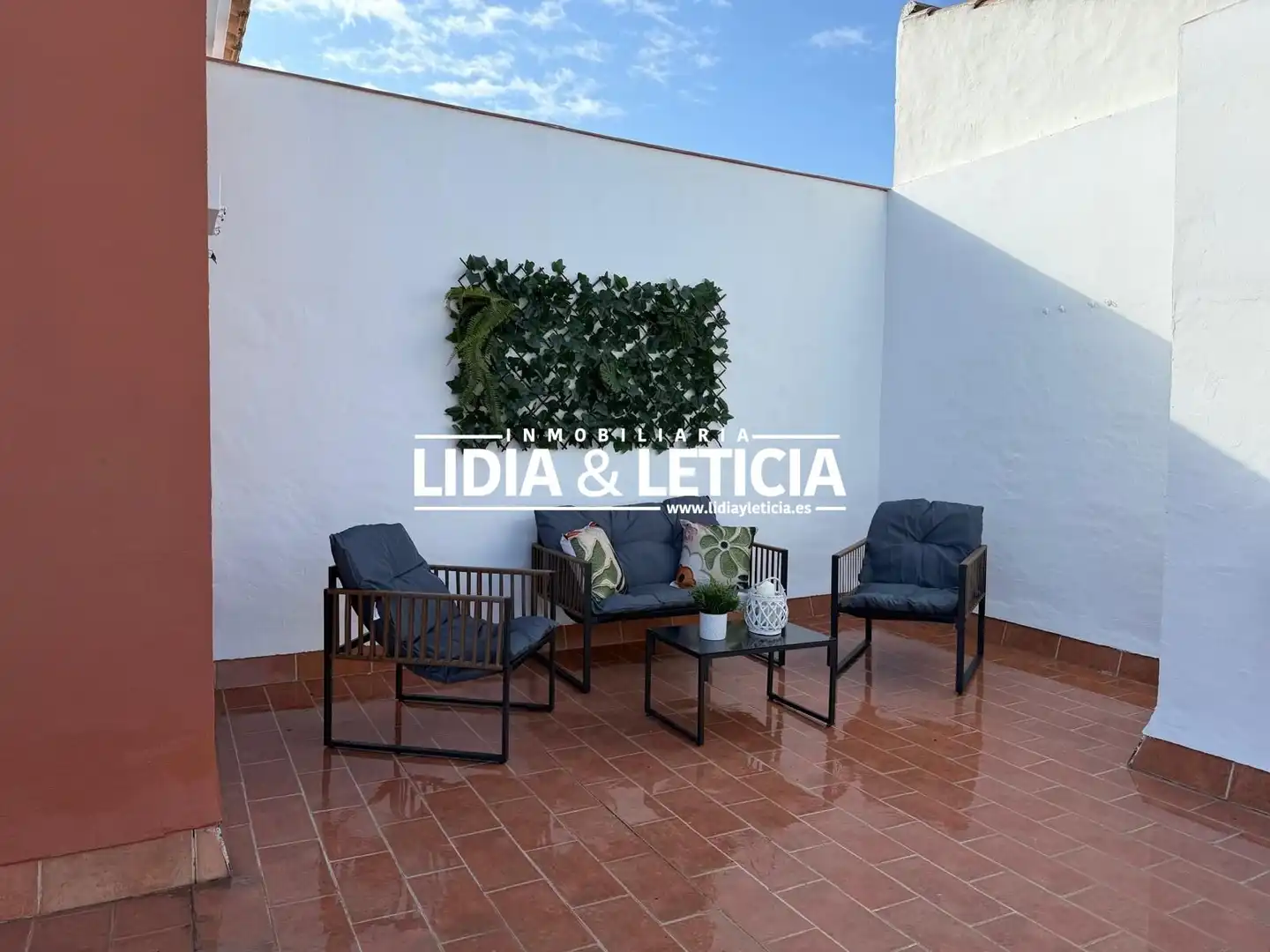 Terrasse von Dachboden zum Verkauf in Zahara de los Atunes mit Privatgarten, Terrasse und Abstellraum