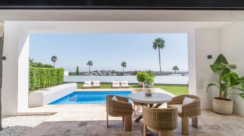 Villa moderna en venta con vistas impresionantes, imatge 3