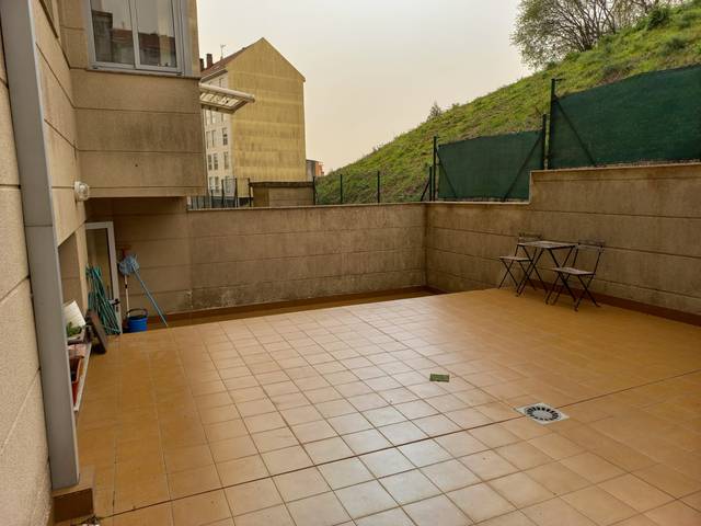 Piso en Venta en Avenida de Ferrol en Conxo