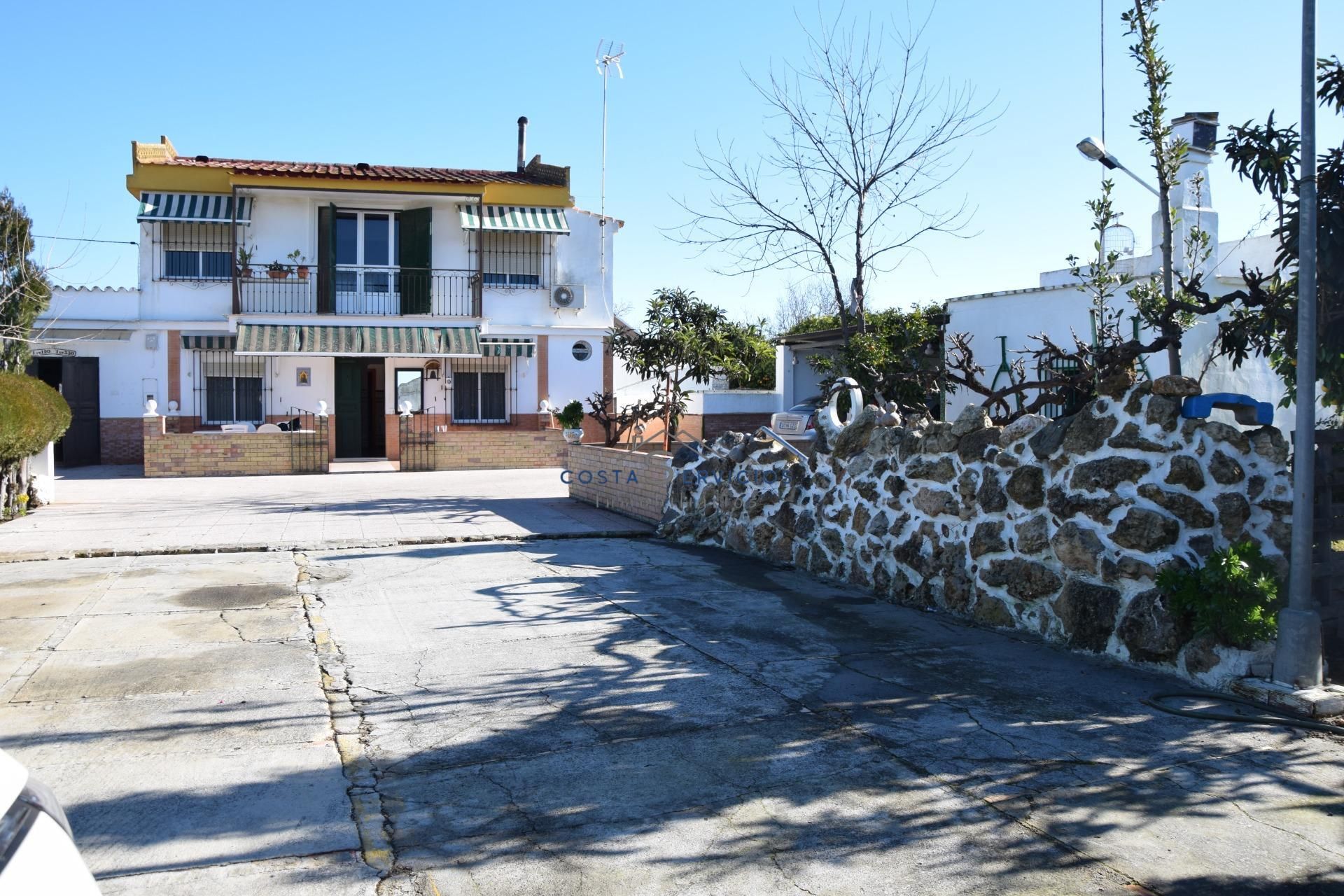 Außenansicht von Country house zum verkauf in Villarrasa mit Heizung, Privatgarten und Terrasse