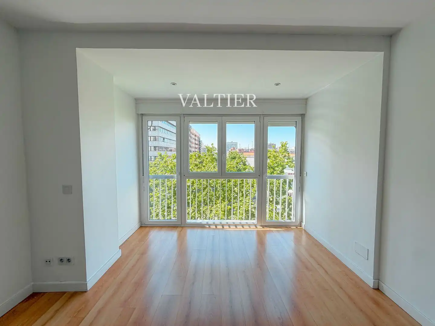 Terraza de Piso de alquiler en Madrid con Aire acondicionado y Terraza