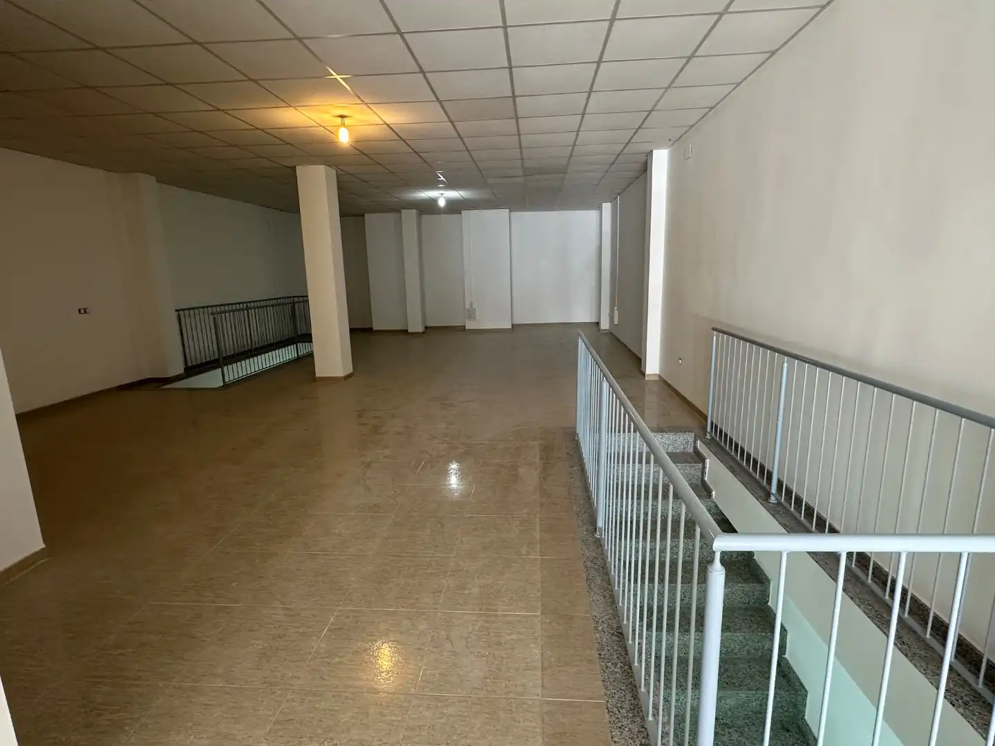Business premises to rent in Paseo de europa 58, imagen 4