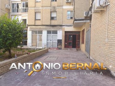 Local comercial en venta en La Plata