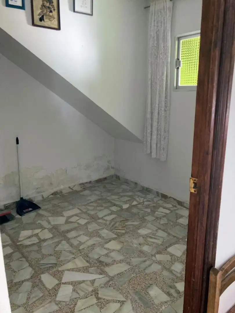 Casa adosada en venta en Pelahustán