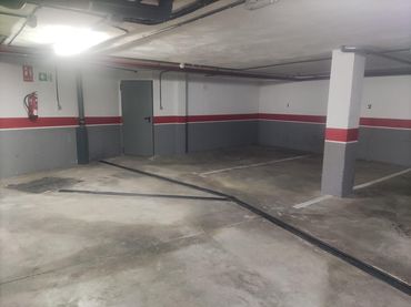 Einzelparkplatz zur Miete in Calle Calle de los Amigos, 1 1