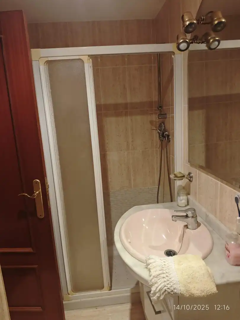 Baño de Piso en venta en Valencia con Balcón