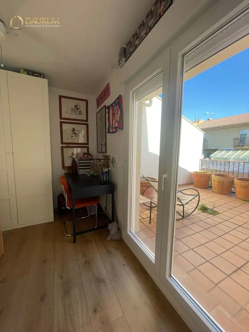 Terrassa de Casa adosada en venda en Torrelodones amb Calefacció, Terrassa i Traster