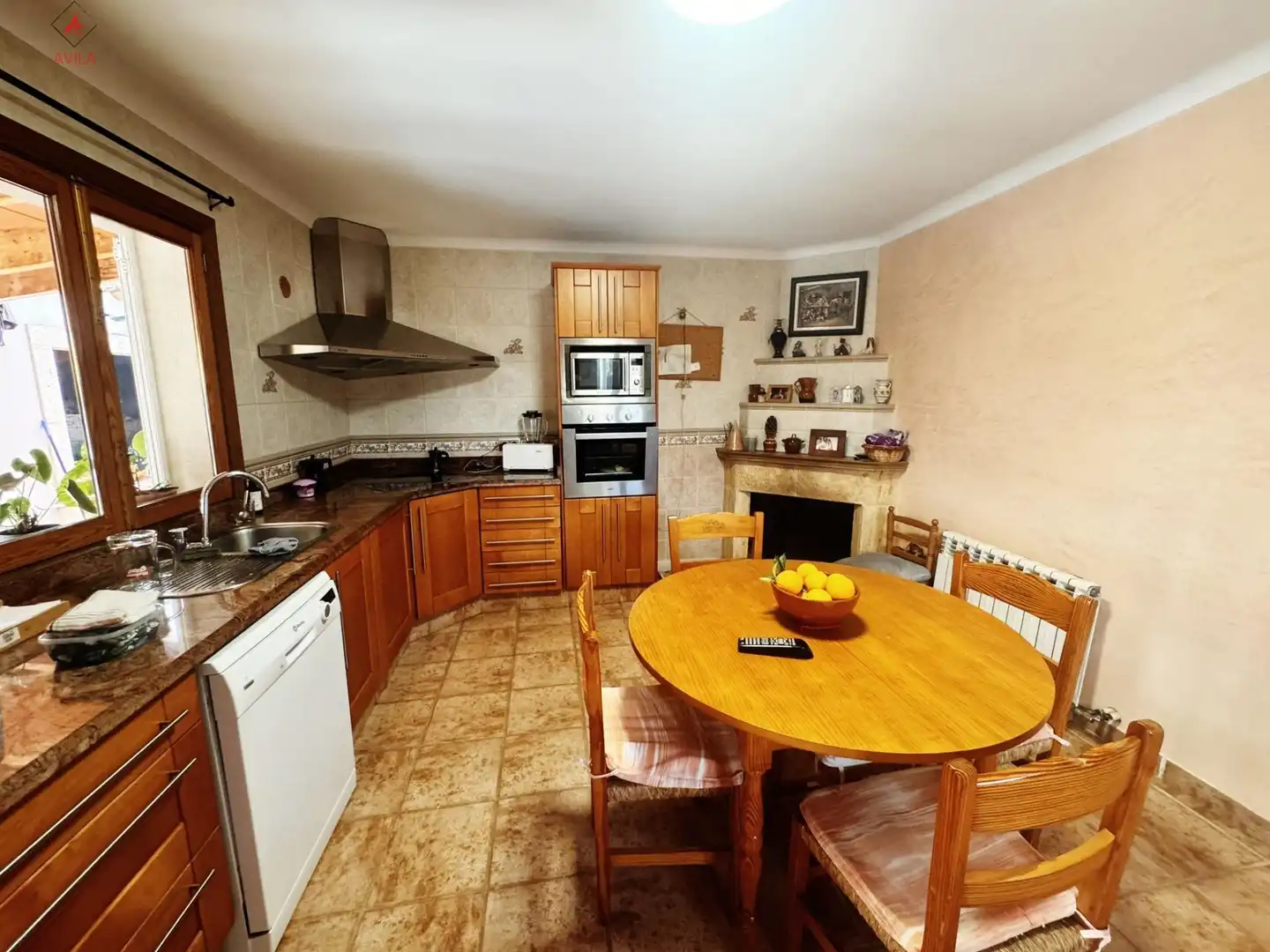 Kitchen of Houses for sale in Marratxí  with Air Conditioner, Private garden and Storage room